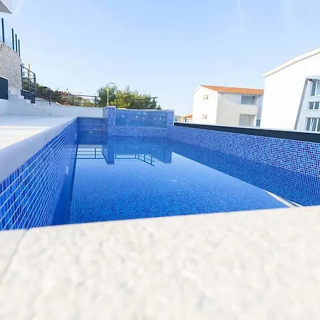 Solis Okrug Gornji *