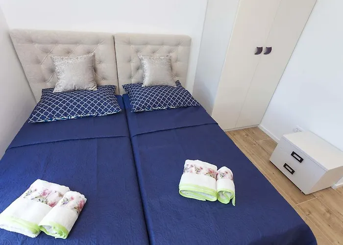 Solis Okrug Gornji * Trogir