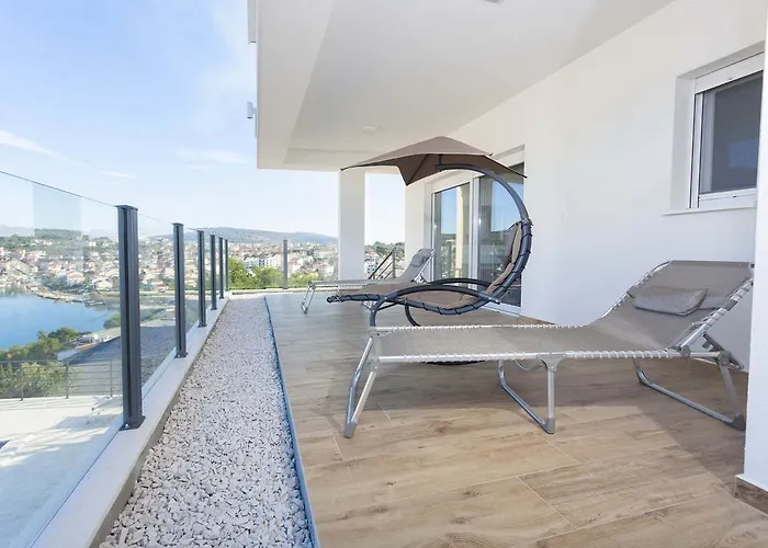 Solis Okrug Gornji *